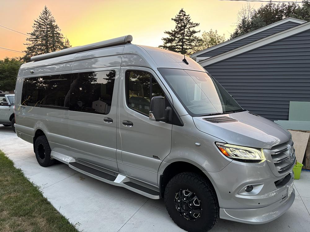 Photo of Rv