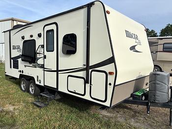 Thumbnail of RV