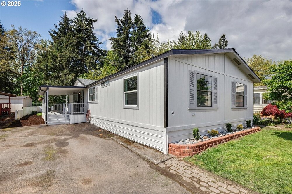 Photo of Mobile Home