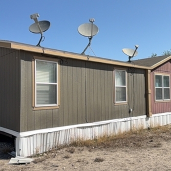 Thumbnail of mobile home