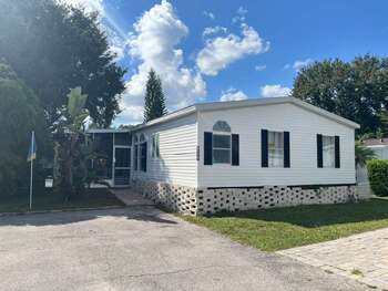 Thumbnail of mobile home