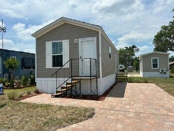 Thumbnail of mobile home