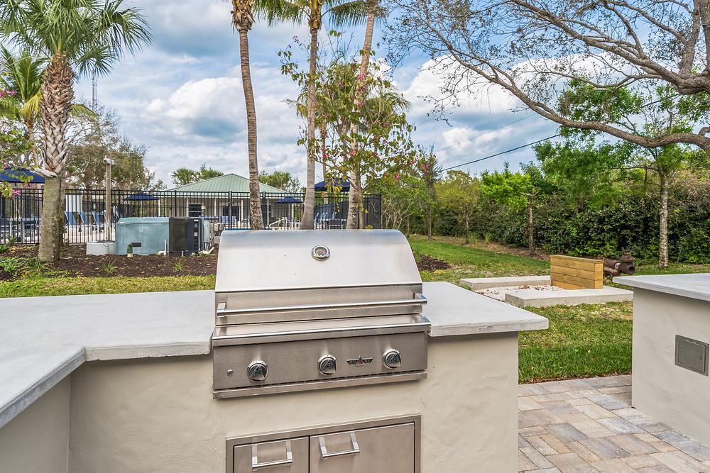 142847 Online DSC063542048x1365 (1).JPG