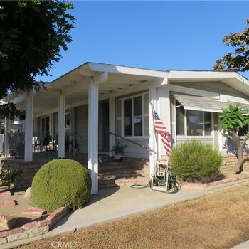 Thumbnail of mobile home