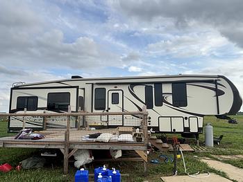 Thumbnail of RV