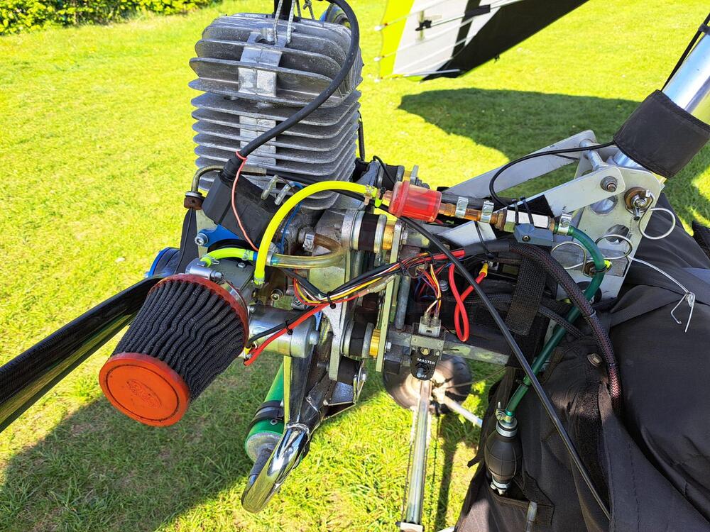 5886026b-41f1-11f0-87ea-b4e35605155b