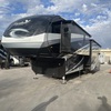 RV for Sale: 2017 CARDINAL 3850RL