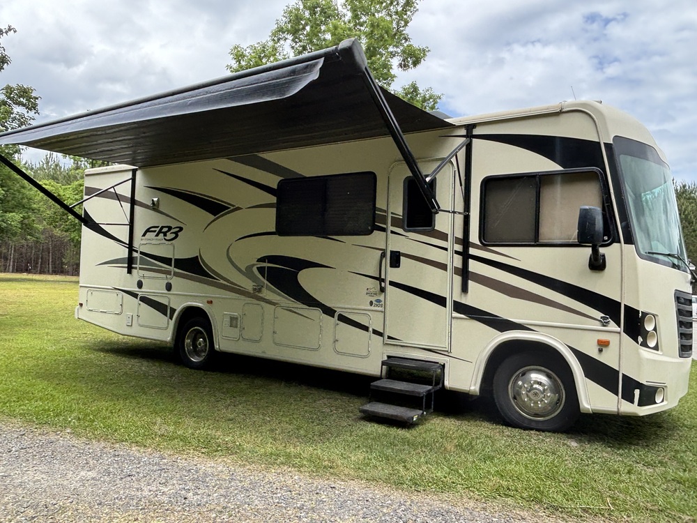 Photo of Rv