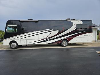 Thumbnail of RV