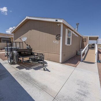 Thumbnail of mobile home