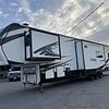 RV for Sale: 2017 VENOM 3911TK