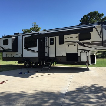 Thumbnail of RV