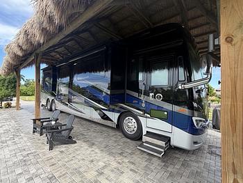 Thumbnail of RV