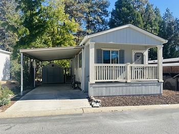 Thumbnail of mobile home