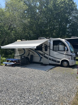 Thumbnail of RV