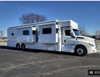 Thumbnail of RV