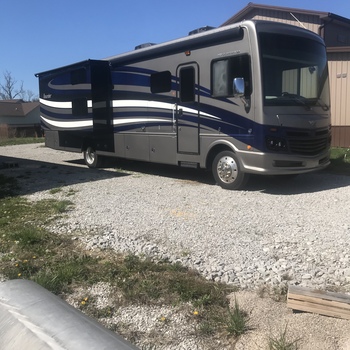 Thumbnail of RV