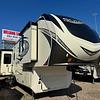 RV for Sale: 2018 SOLITUDE ST384GKR