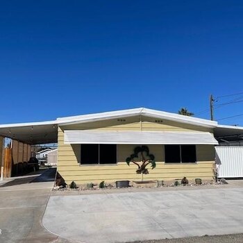 Thumbnail of mobile home