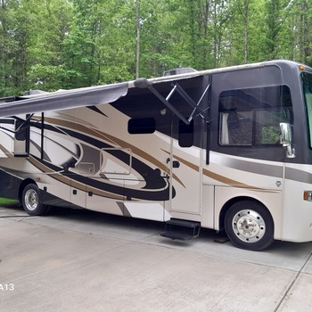 Thumbnail of RV