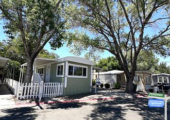 Thumbnail of mobile home