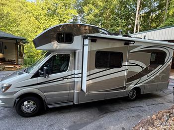Thumbnail of RV