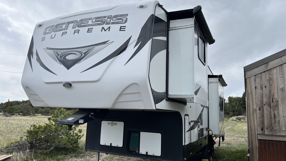 Photo of Rv