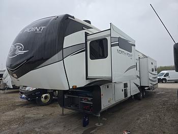 Thumbnail of RV