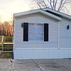 Mobile Home for Sale: For Sale: 3-bedroom, 2-bathroom |  Centralia 64, Centralia, IL