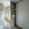 Mainroom.closet