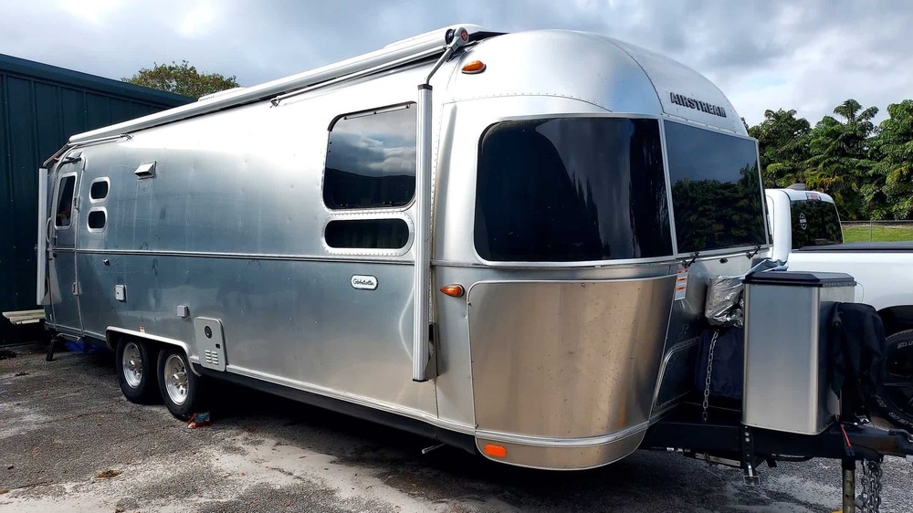 Photo of Rv