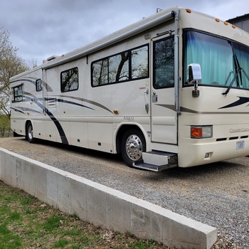 Thumbnail of RV