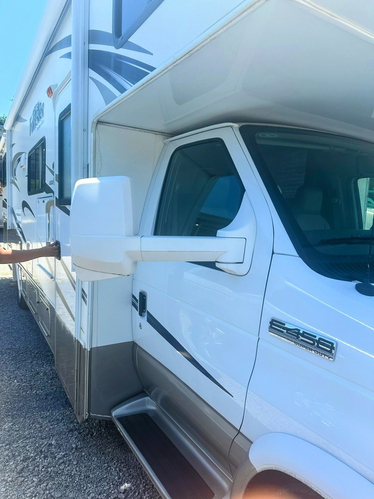 Photo of Rv