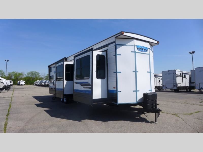 Photo of Rv