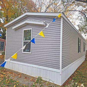 Thumbnail of mobile home