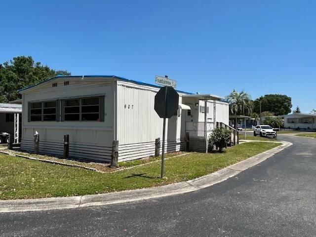 Photo of Mobile Home
