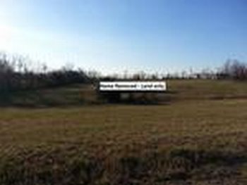 Thumbnail of mobile home lot