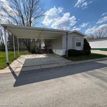Thumbnail of mobile home