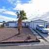 Mobile Home for Sale: 3 Bed 2 Bath 1996 Mobile Home