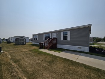 Thumbnail of mobile home