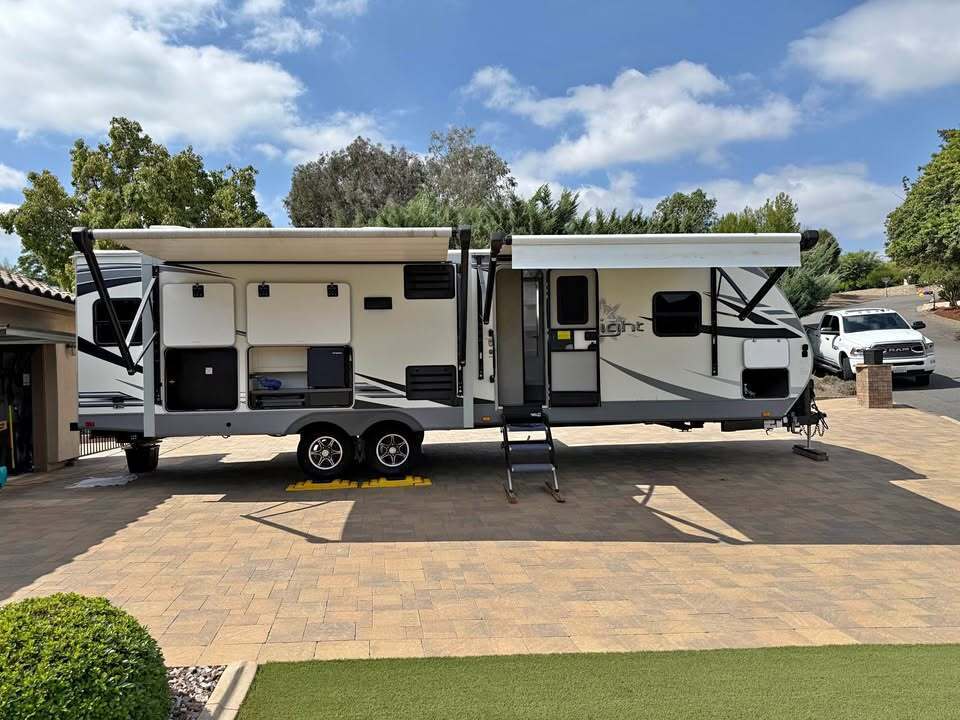 Photo of Rv