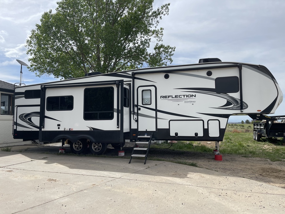 Photo of Rv