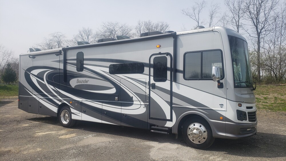 Photo of Rv