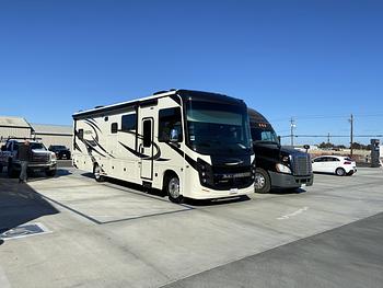 Thumbnail of RV