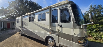 Thumbnail of RV