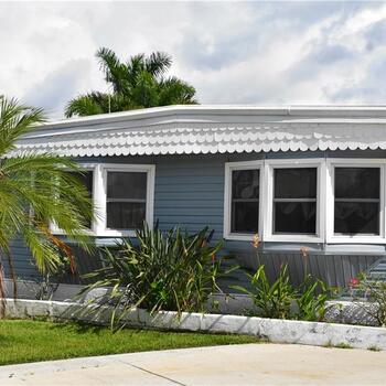 Thumbnail of mobile home