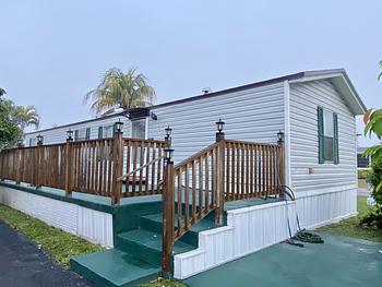 Thumbnail of mobile home