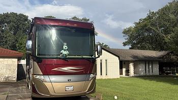 Thumbnail of RV