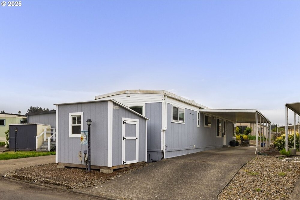 Photo of Mobile Home