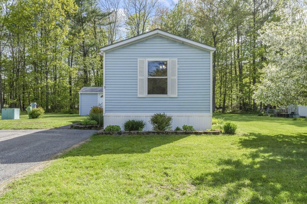 Photo of Mobile Home
